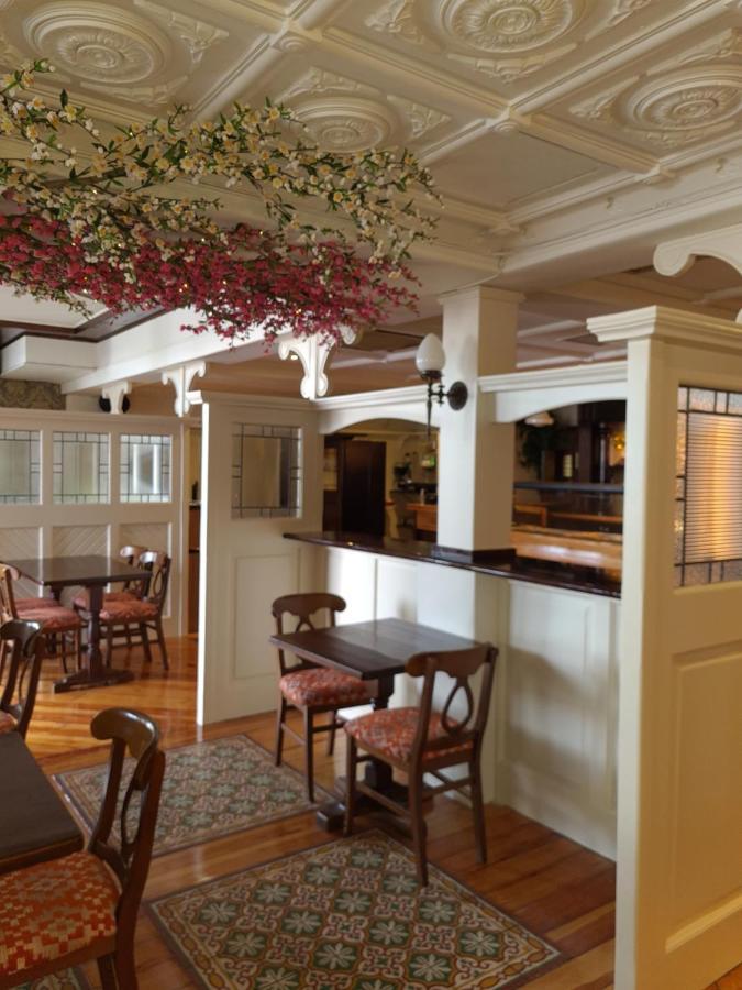 Killarney Court Hotel Bagian luar foto