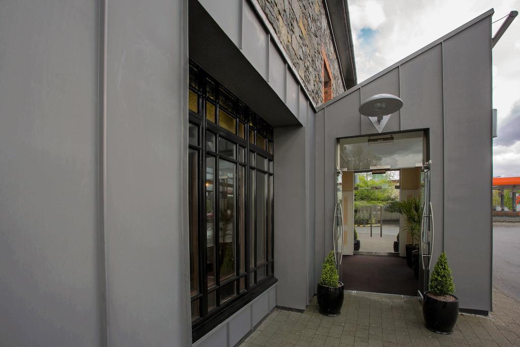 Killarney Court Hotel Bagian luar foto