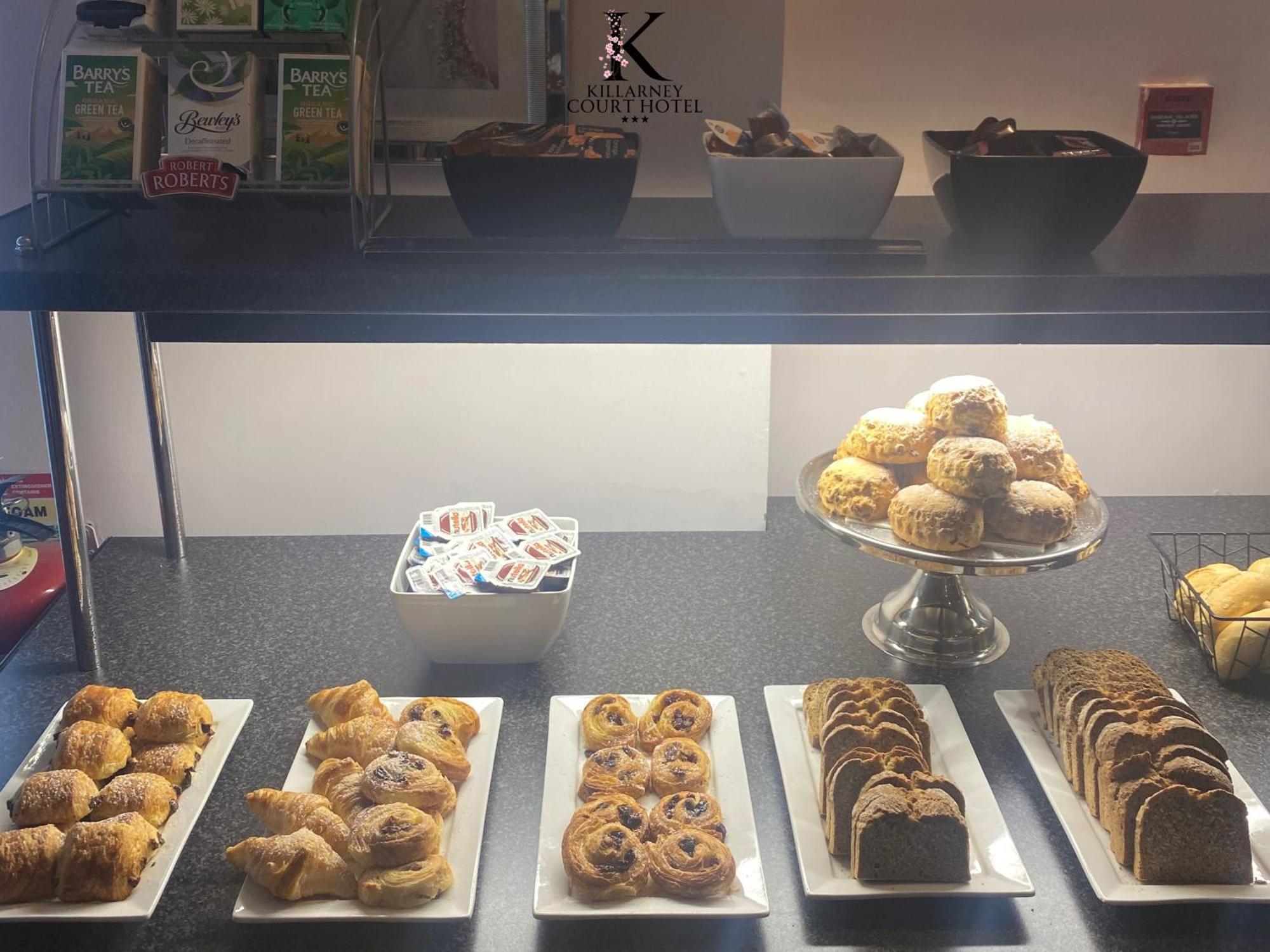Killarney Court Hotel Bagian luar foto