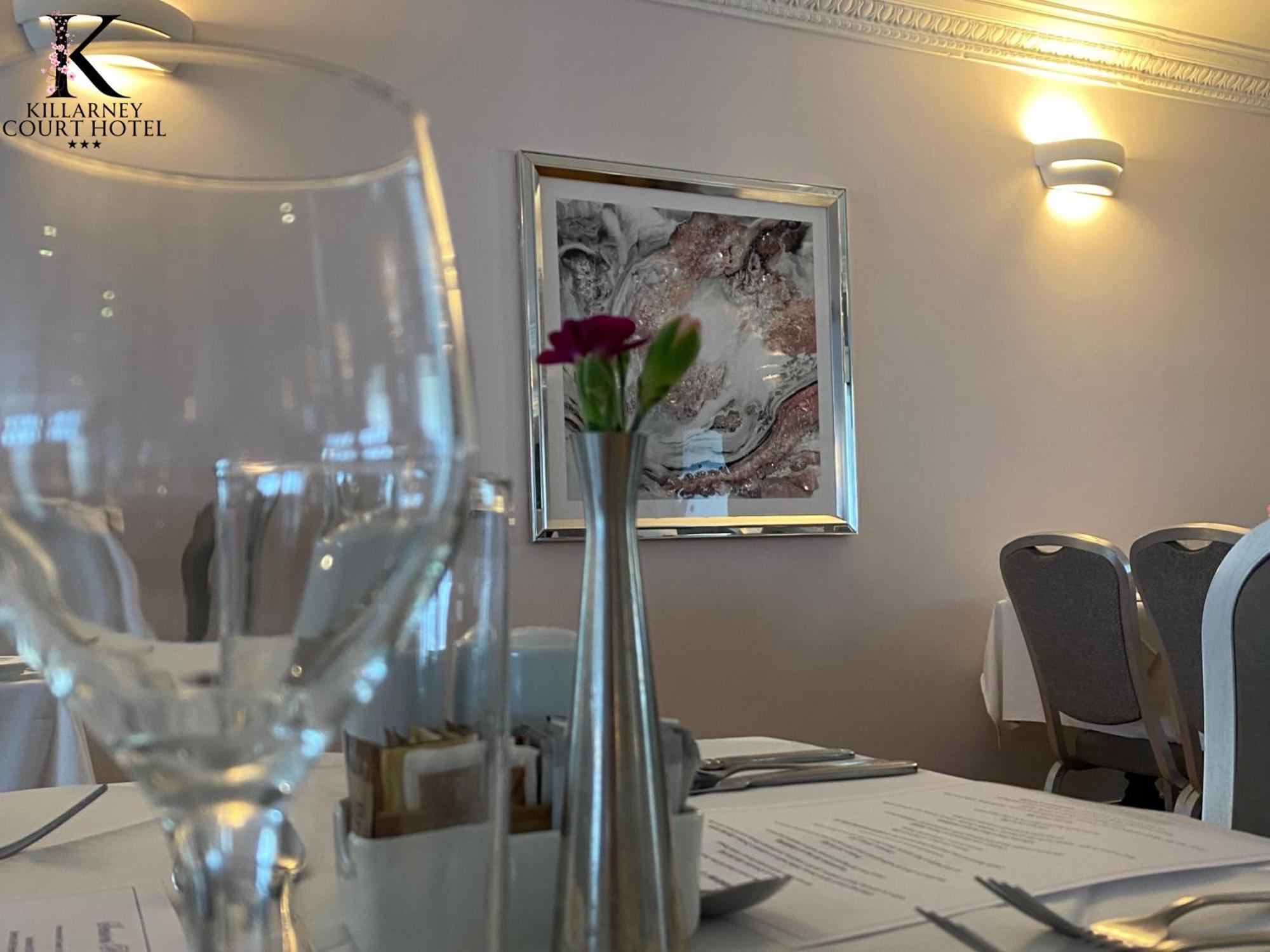 Killarney Court Hotel Bagian luar foto