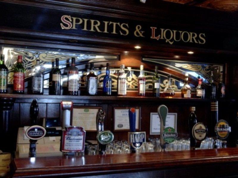 Killarney Court Hotel Bagian luar foto