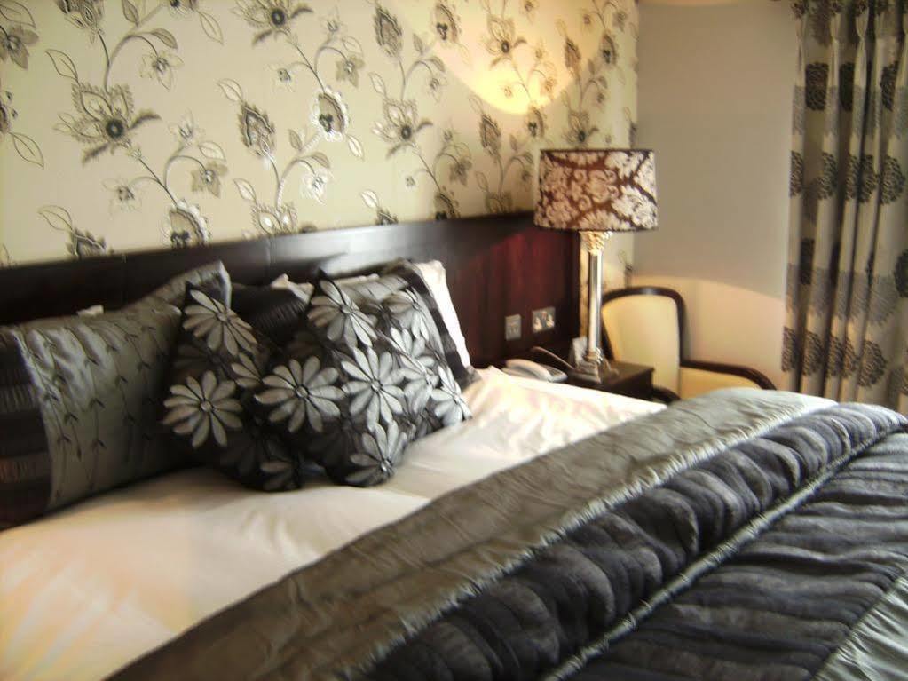 Killarney Court Hotel Bagian luar foto