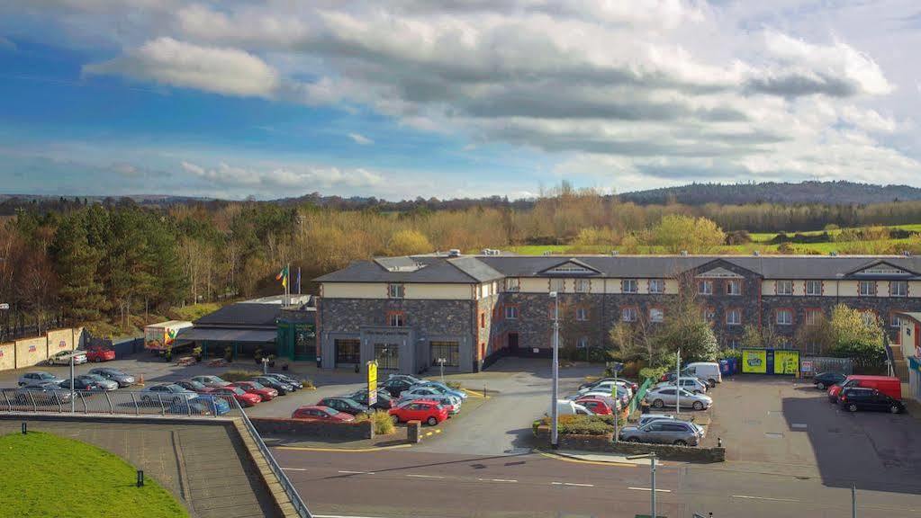 Killarney Court Hotel Bagian luar foto